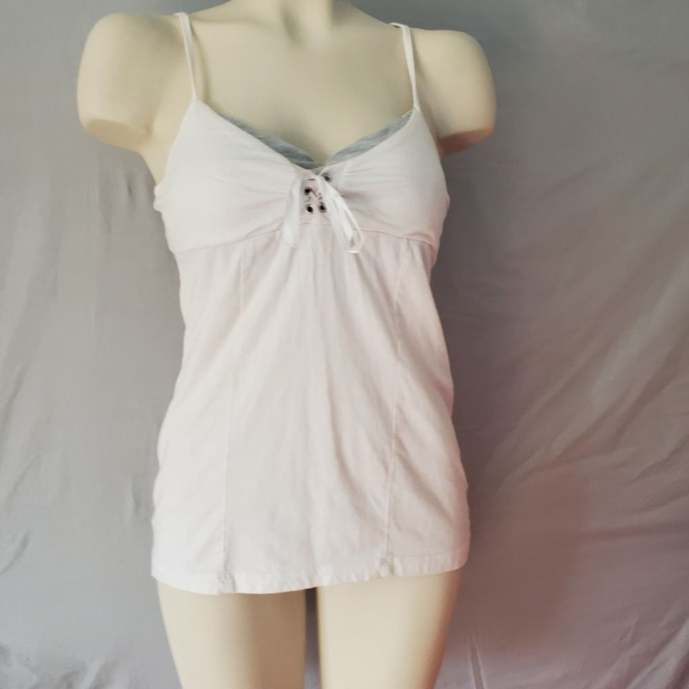 L.e.i. tank top w/ built in bra